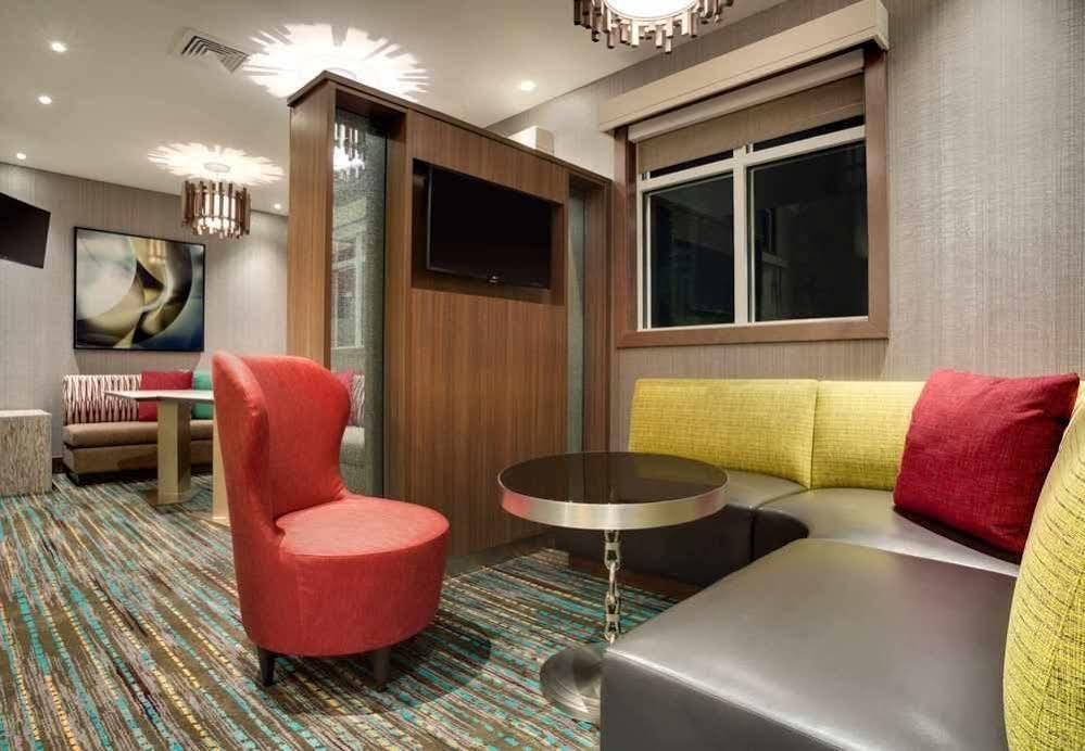 Отель Courtyard By Marriott Кингстон Экстерьер фото